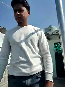 Snapshot of sailord chatting on 02/08/25, 07:26 sailord online show from 02/08/25, 07:26