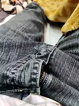 Snapshot of sailord chatting on 02/26/25, 11:48 sailord online show from 02/26/25, 11:48