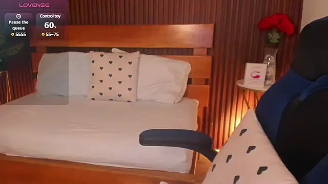 elissa iris online show from 01/18/25, 10:17