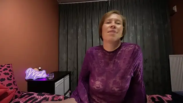 SexyExclusiveflower online show from 10/31/25, 08:10