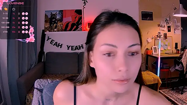 KatiKate online show from 12/21/25, 04:47