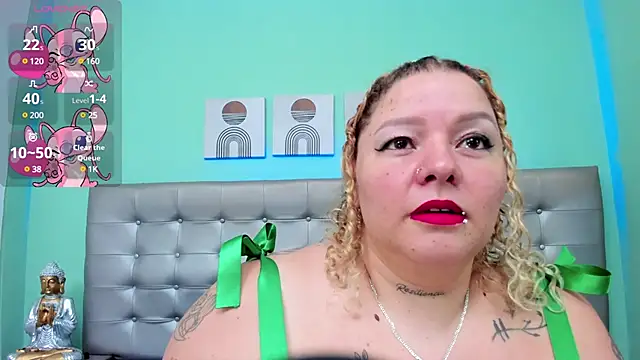 selena castillo online show from 03/18/25, 03:53