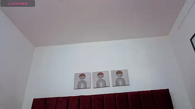 selena castillo online show from 09/24/25, 07:50