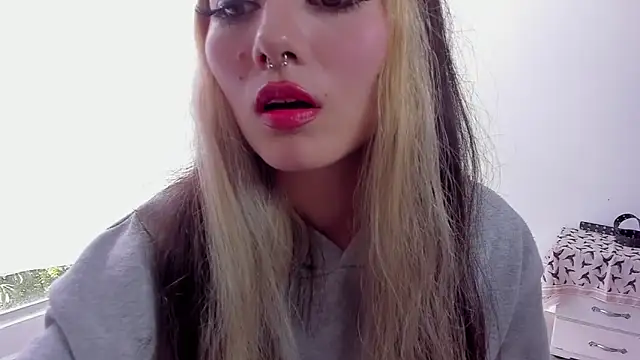 Sakito Tokio online show from 02/09/26, 09:41