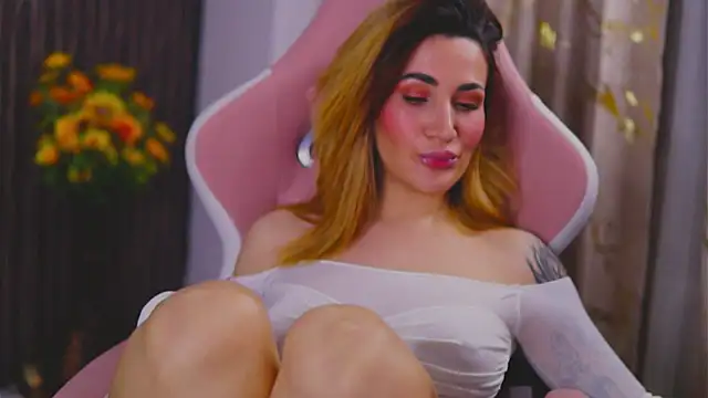 KimSkyex online show from 02/18/25, 01:43