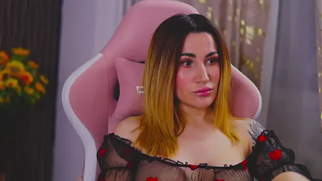 KimSkyex online show from 02/24/25, 03:55