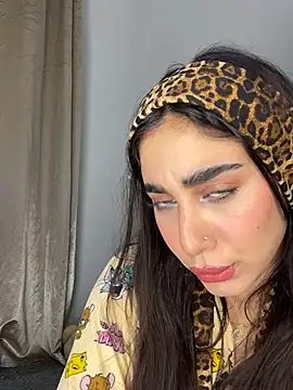 Meryem Queen online show from 04/22/26, 10:22