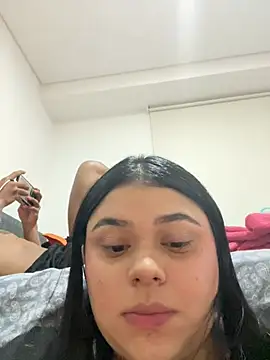 alissonfernandez  online show from 02/09/25, 06:01