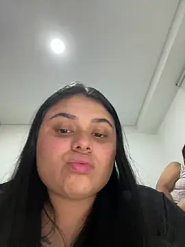 alissonfernandez  online show from 03/07/25, 11:05