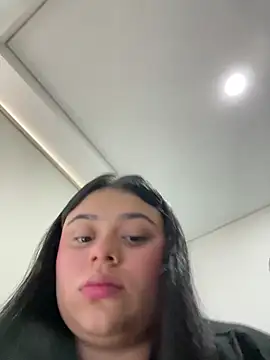 alissonfernandez  online show from 03/15/25, 08:43