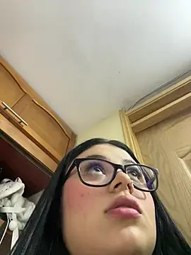 alissonfernandez  online show from 02/13/26, 12:39