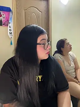 alissonfernandez  online show from 02/21/26, 11:00