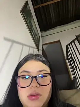 alissonfernandez  online show from 05/29/26, 12:19