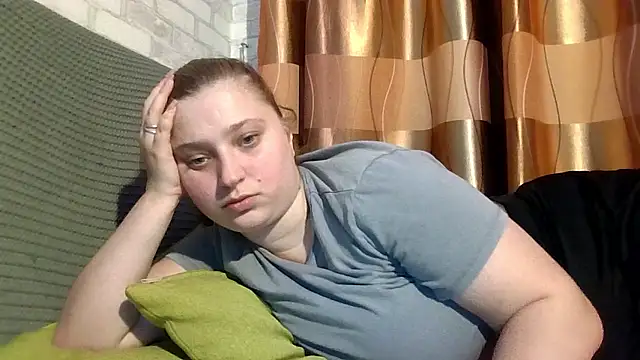 kila lo online show from 03/12/26, 07:20