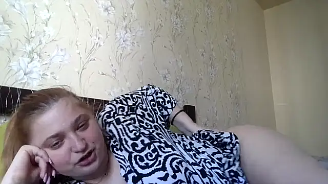 kila lo online show from 04/17/26, 09:56