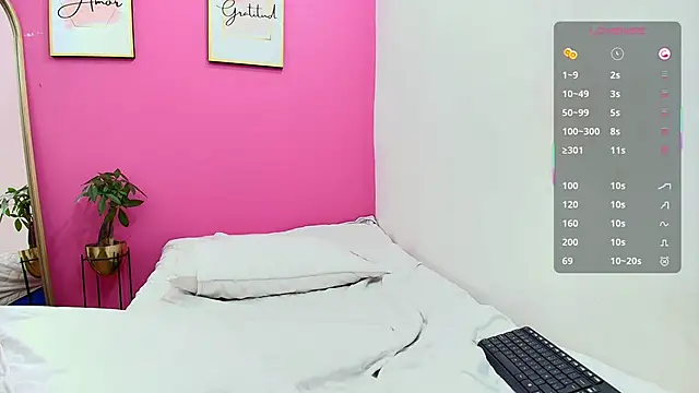 hornybarelylegalgirl online show from 02/14/25, 03:36