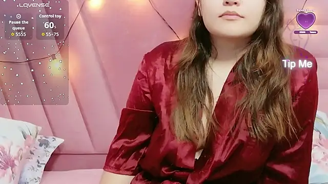 hornybarelylegalgirl online show from 04/08/26, 12:27