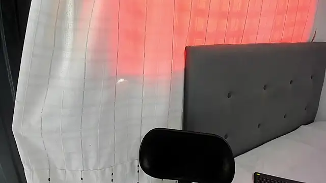 angela nix online show from 09/15/25, 03:56