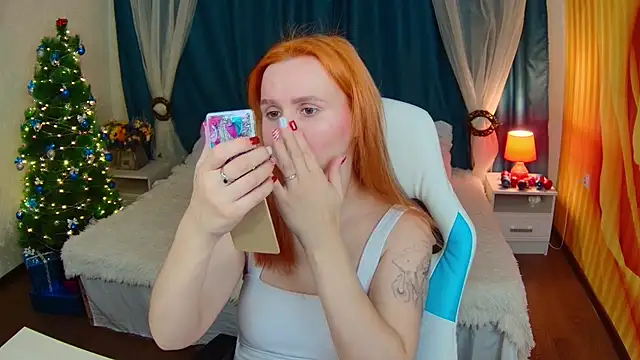 AliceBYKiss online show from 12/24/24, 12:33