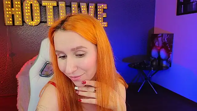 AliceBYKiss online show from 01/31/25, 09:37