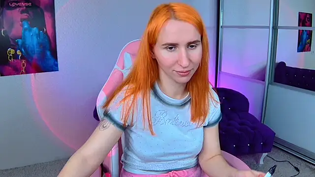 AliceBYKiss online show from 02/06/25, 12:48