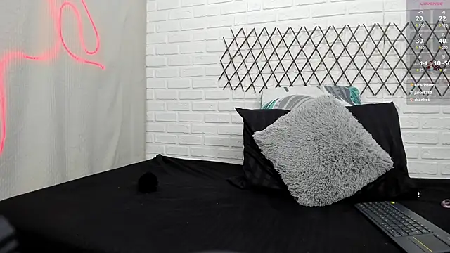 Julieta 333 online show from 02/02/25, 02:56