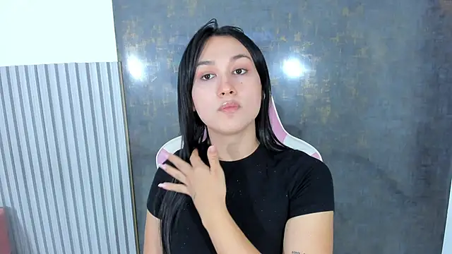 lana boomer online show from 12/17/25, 08:37