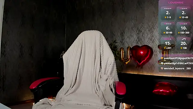 Vanessa Ives  online show from 02/13/25, 09:41