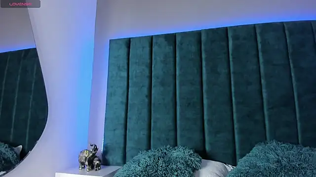 Carolina Evanss online show from 03/03/26, 03:56