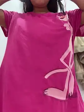 Snapshot of kiyomi-amour chatting on 01/05/25, 11:01 kiyomi-amour online show from 01/05/25, 11:01