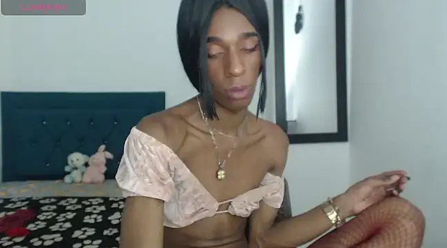 lucianadolll online show from 03/06/25, 02:40