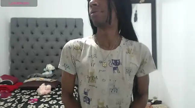 lucianadolll online show from 03/12/25, 11:01