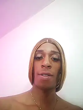 lucianadolll online show from 04/06/26, 05:08