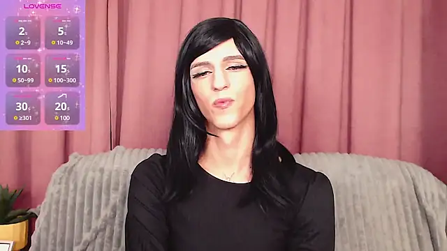 Snapshot of _CRYSTAL_tgirl chatting on 12/08/24, 12:30 CRYSTAL tgirl online show from 12/08/24, 12:30