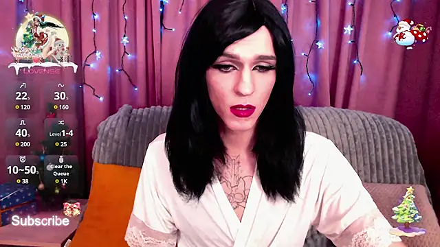 Snapshot of _CRYSTAL_tgirl chatting on 01/06/25, 08:39 CRYSTAL tgirl online show from 01/06/25, 08:39