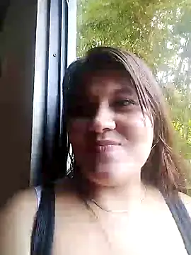 Stylevoluptuousvycky online show from 12/18/24, 07:30