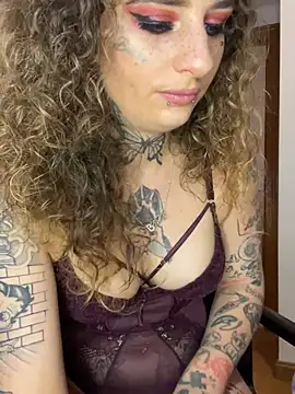 BlazyKitsune- online show from 03/01/25, 01:18