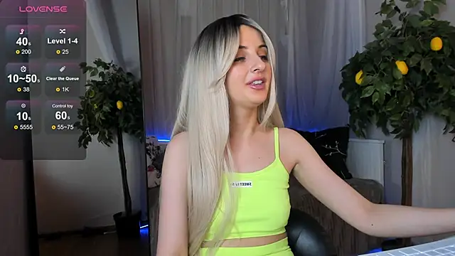 Katty Lights online show from 02/28/25, 10:39