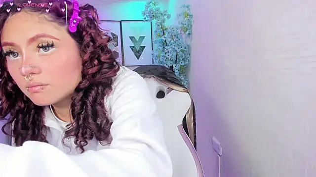 Theia moon online show from 03/16/26, 01:04