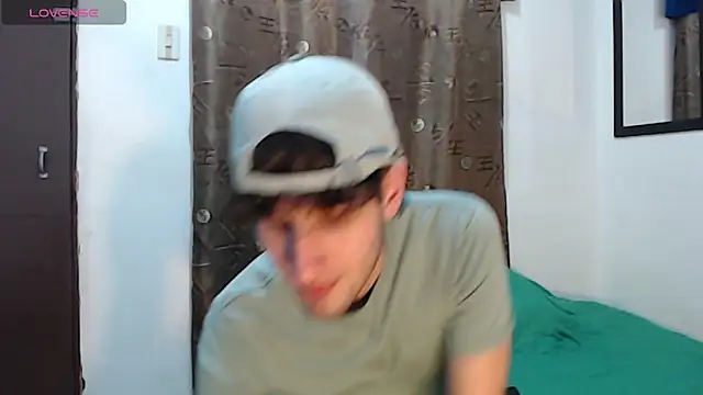 Snapshot of Thhiago_tay chatting on 09/13/25, 04:56 Thhiago tay online show from 09/13/25, 04:56