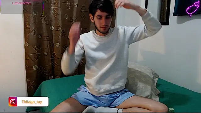 Snapshot of Thhiago_tay chatting on 09/23/25, 07:55 Thhiago tay online show from 09/23/25, 07:55