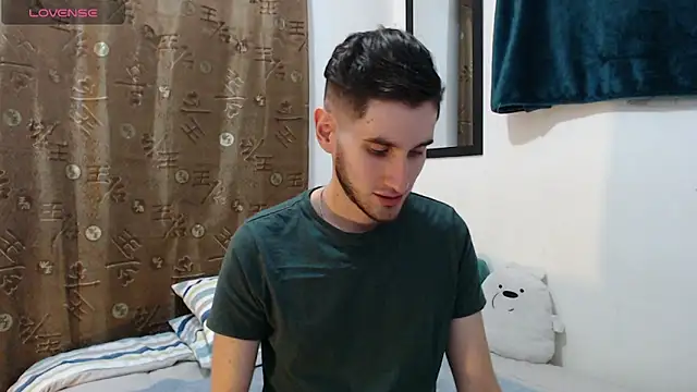 Snapshot of Thhiago_tay chatting on 10/04/25, 10:52 Thhiago tay online show from 10/04/25, 10:52