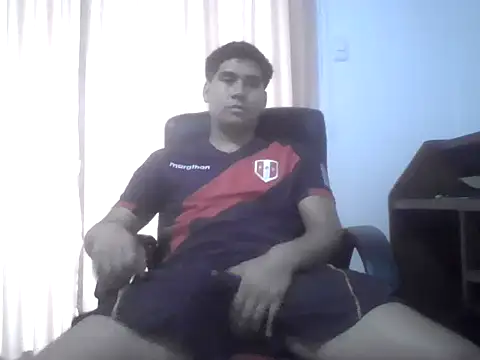 estudiante69 online show from 12/01/24, 10:21