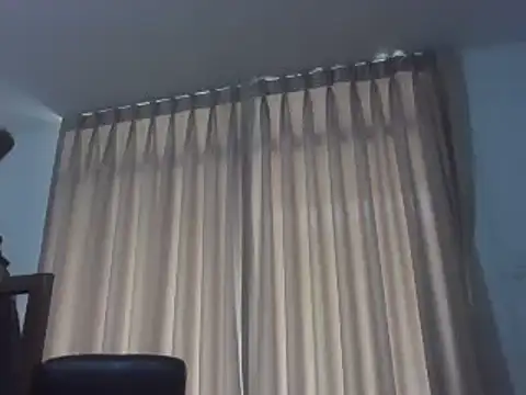 estudiante69 online show from 12/07/24, 09:44