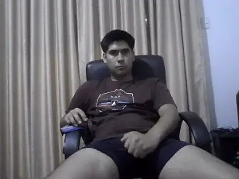 estudiante69 online show from 12/09/24, 12:01