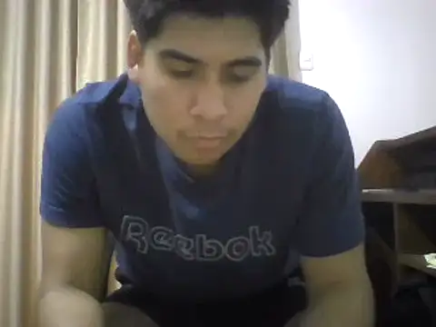 estudiante69 online show from 12/10/24, 01:32