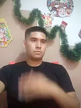 estudiante69 online show from 12/18/24, 05:00