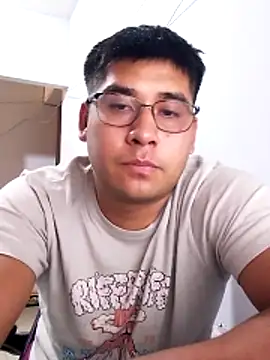 estudiante69 online show from 02/17/26, 04:35