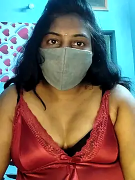 Snapshot of RomeoJuliet345 chatting on 01/03/25, 05:31 RomeoJuliet345 online show from 01/03/25, 05:31