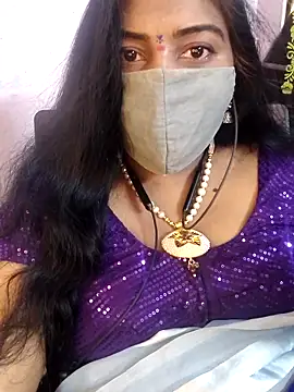 Snapshot of RomeoJuliet345 chatting on 03/01/26, 05:26 RomeoJuliet345 online show from 03/01/26, 05:26